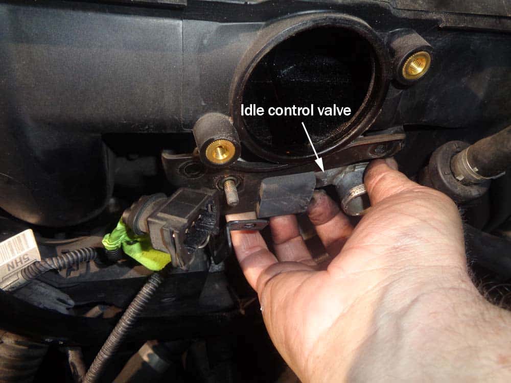 See C2077 repair manual